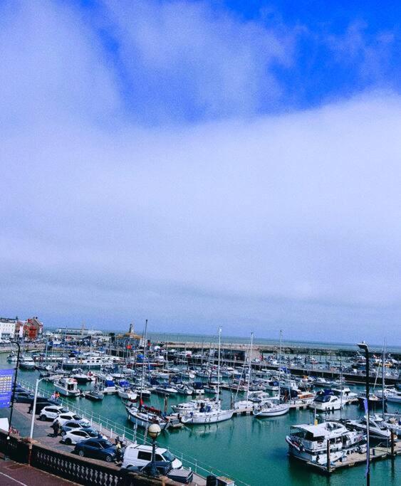 Ramsgate's Finest Gem - Harbour Appartement Ramsgate