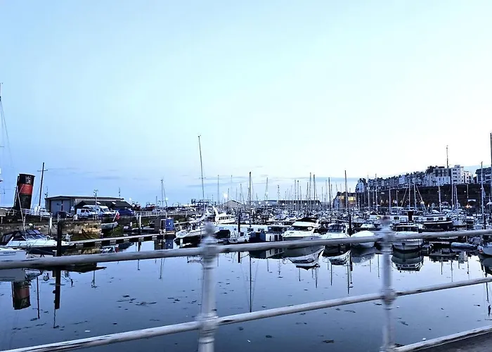 Ramsgate\'S Finest Gem - Ramsgate Harbour Suite