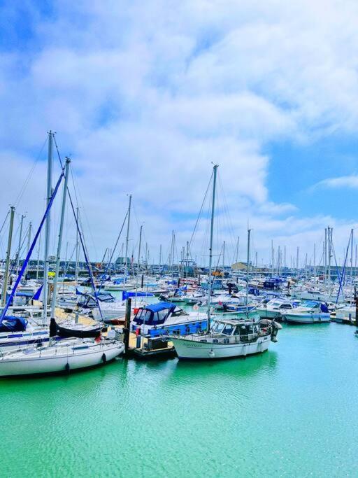 Ramsgate's Finest Gem - Harbour Apartment *